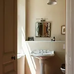 Historic Mansion In The Heart Of Provence Saint-Laurent-de-Brevedent