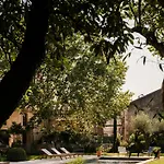 Дом отдыха Historic Mansion In The Heart Of Provence