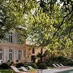 Дом отдыха Historic Mansion In The Heart Of Provence *