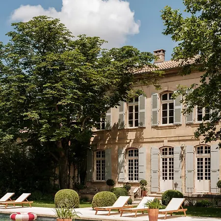 Historic Mansion In The Heart Of Provence