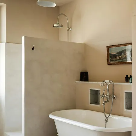 Historic Mansion In The Heart Of Provence