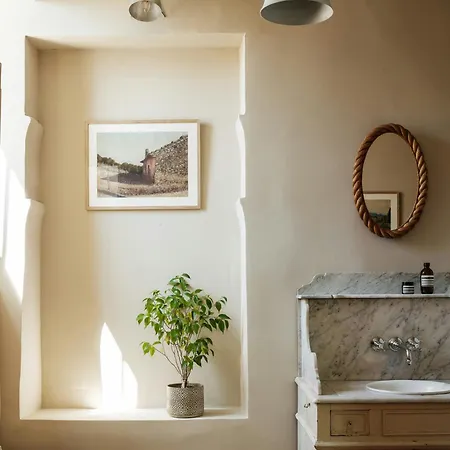 Historic Mansion In The Heart Of Provence Casa de Férias