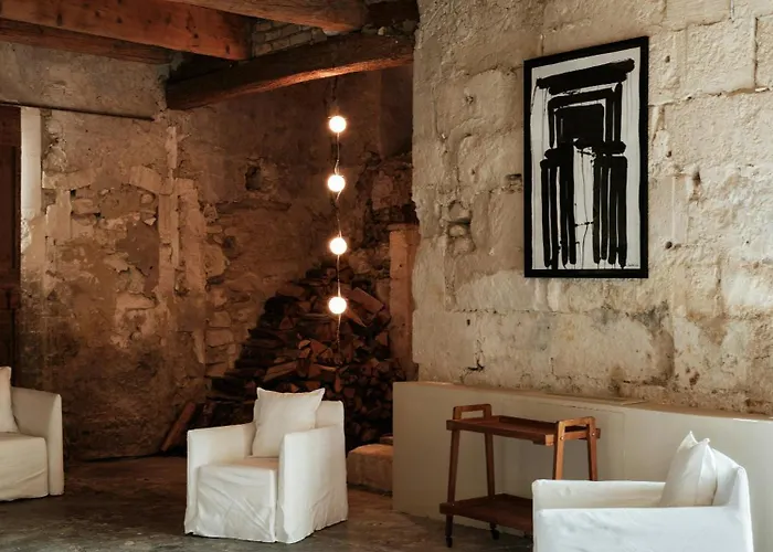 Historic Mansion In The Heart Of Provence